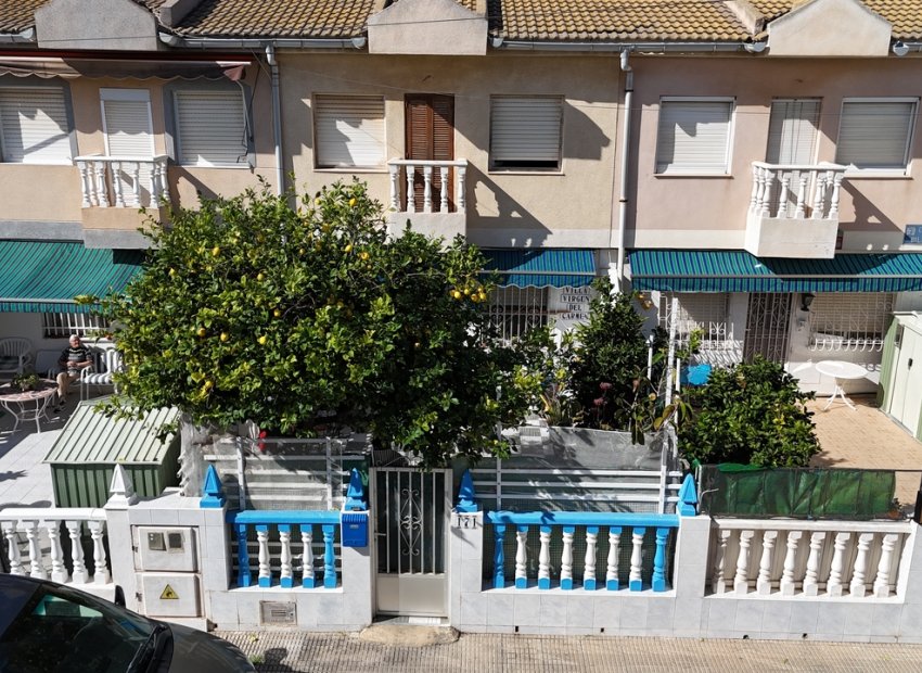 2-bedroom apartment with a sunny terrace near the beach in San Pedro del Pinatar