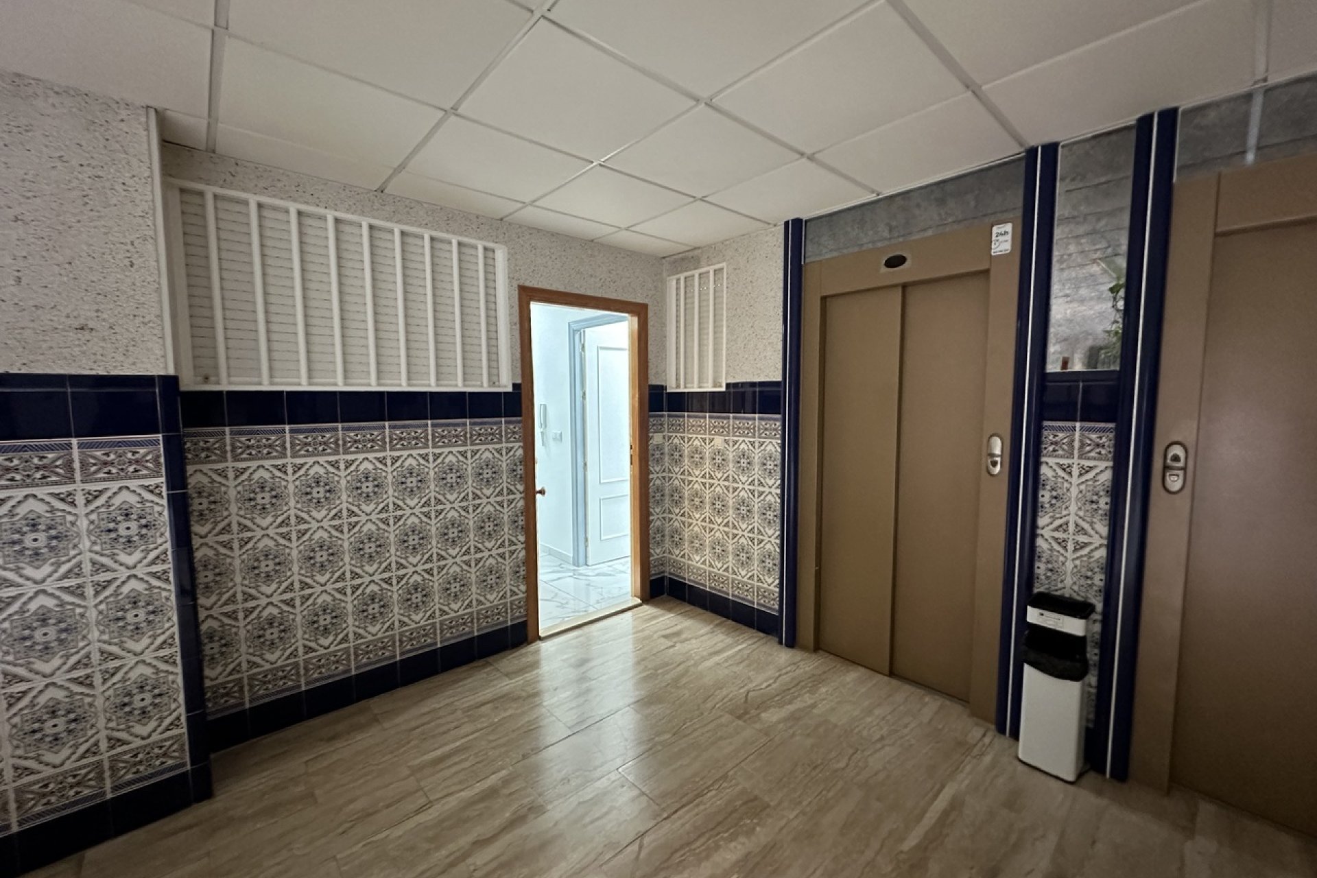 2-slaapkamer appartement Torrevieja 50m van strand met zeezicht