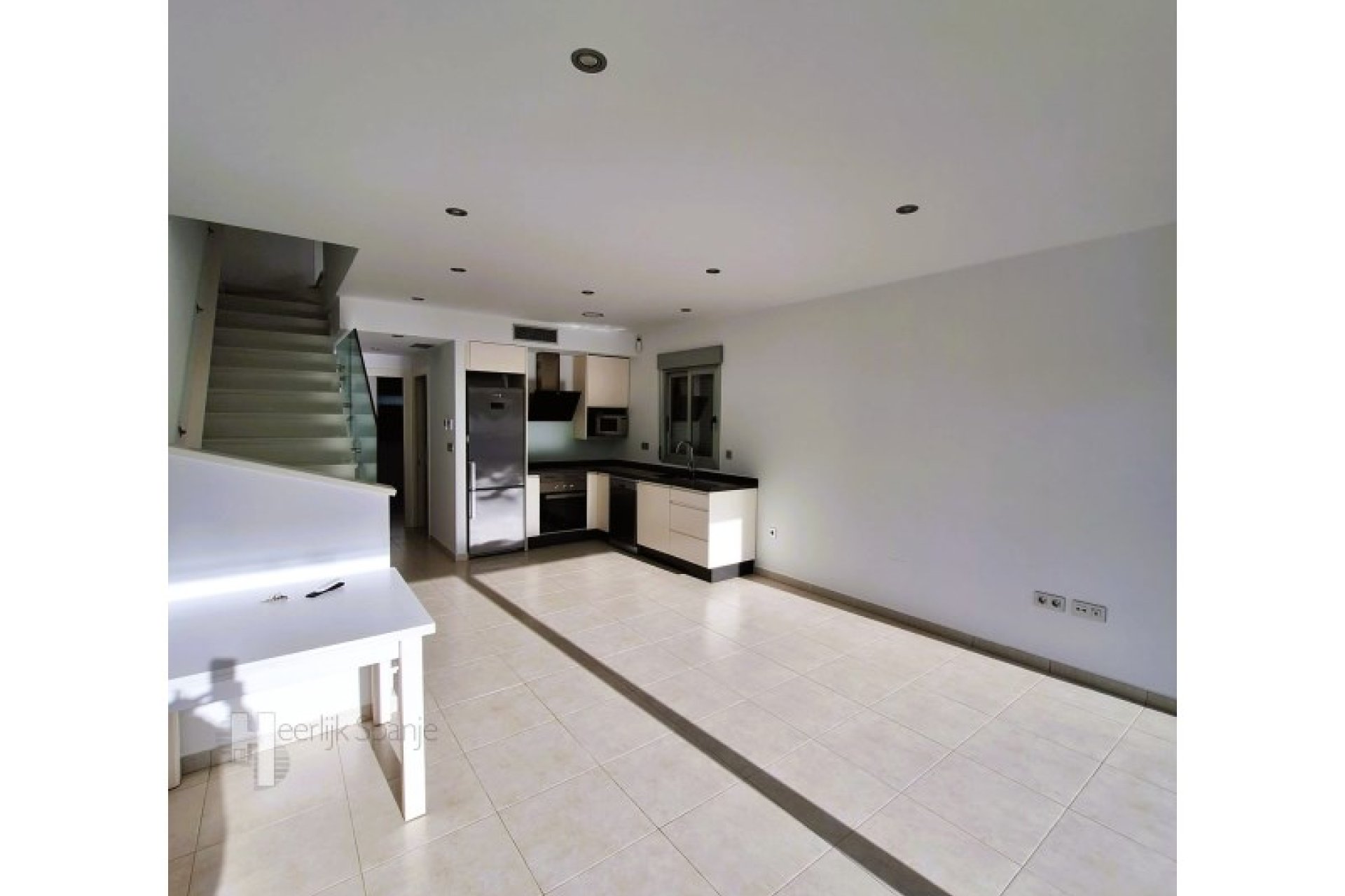 A charming south-facing 3-bedroom home with a private pool in Lo Pagán