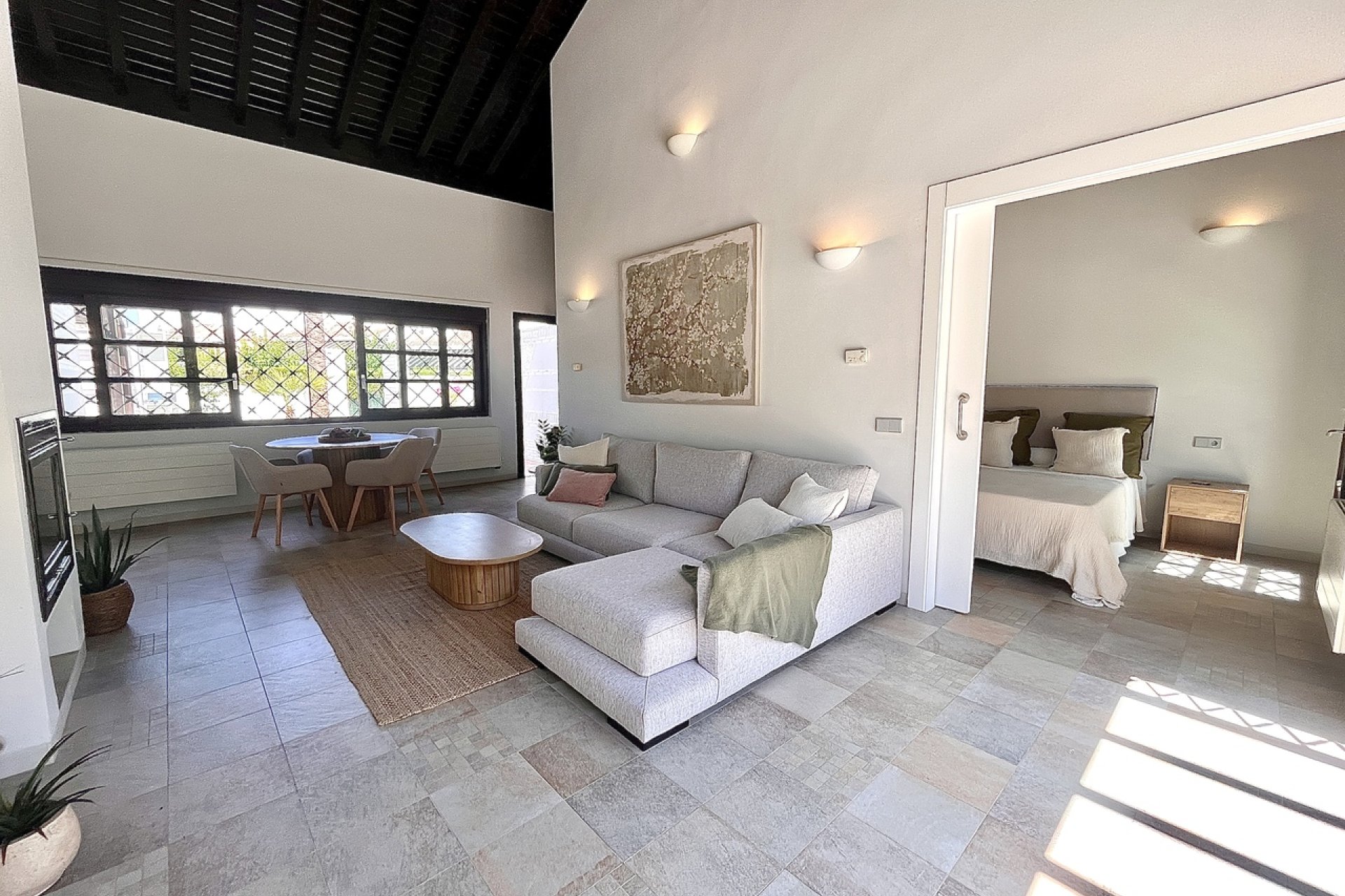 Adosado de 2 dormitorios con piscina privada junto al campo de golf de Sucina