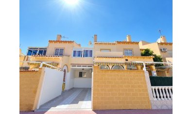 Adosado - Reventa - Orihuela Costa -
                Playa Flamenca