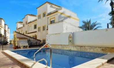Adosado - Reventa - Torremendo -
                Torremendo