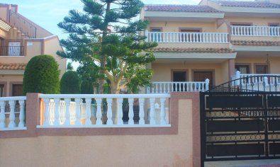 Adosado - Reventa - Torrevieja -
                Los Altos