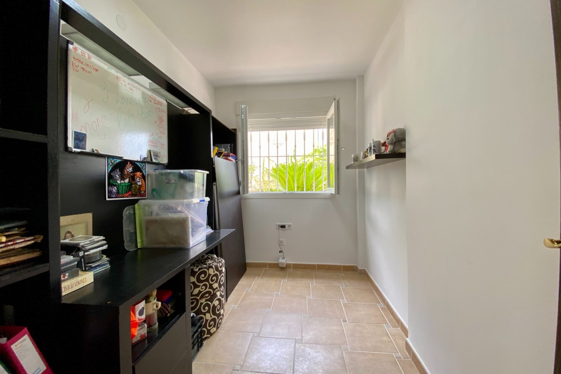 Amplia villa con piscina privada y vistas panorámicas a la montaña en Algorfa﻿