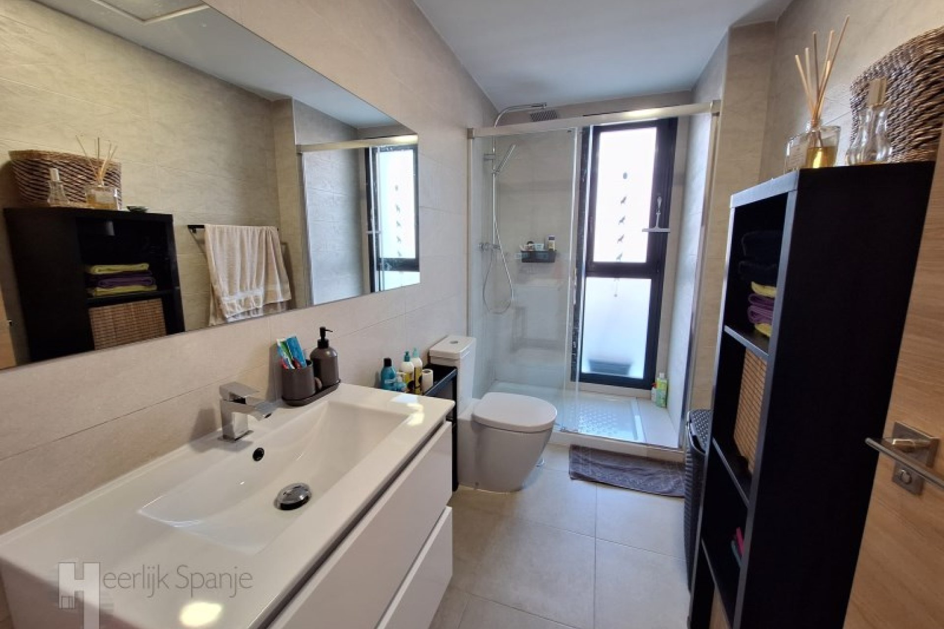 Amplio apartamento en planta baja en San Javier, 3 dormitorios, a 900 m del mar, año de construcción: 2022