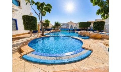 Apartamento - Bestaande bouw - Orihuela Costa -
                Cabo Roig