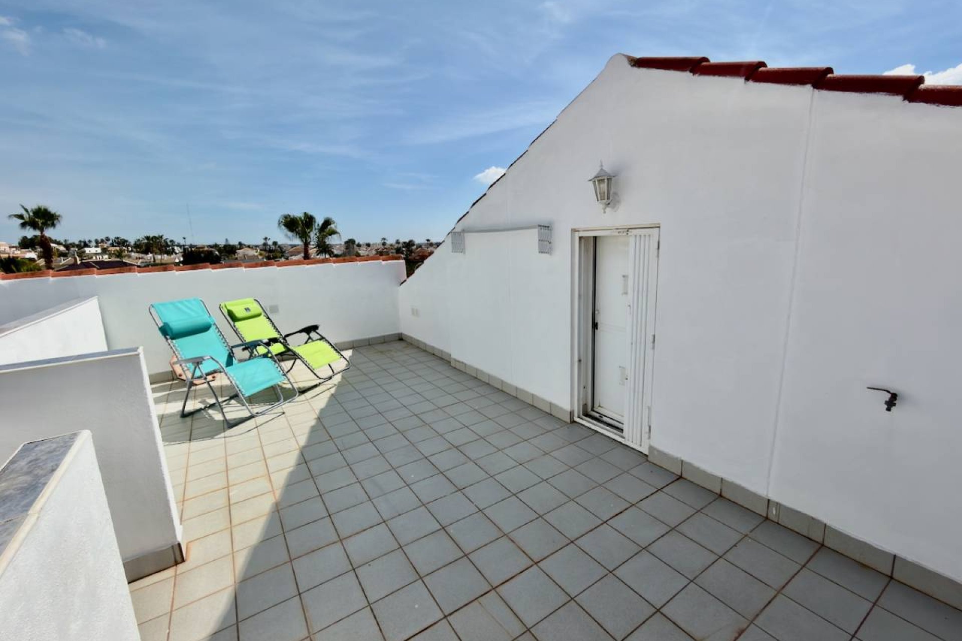 Apartamento con encanto, solárium y piscina en Ciudad Quesada, Costa Blanca