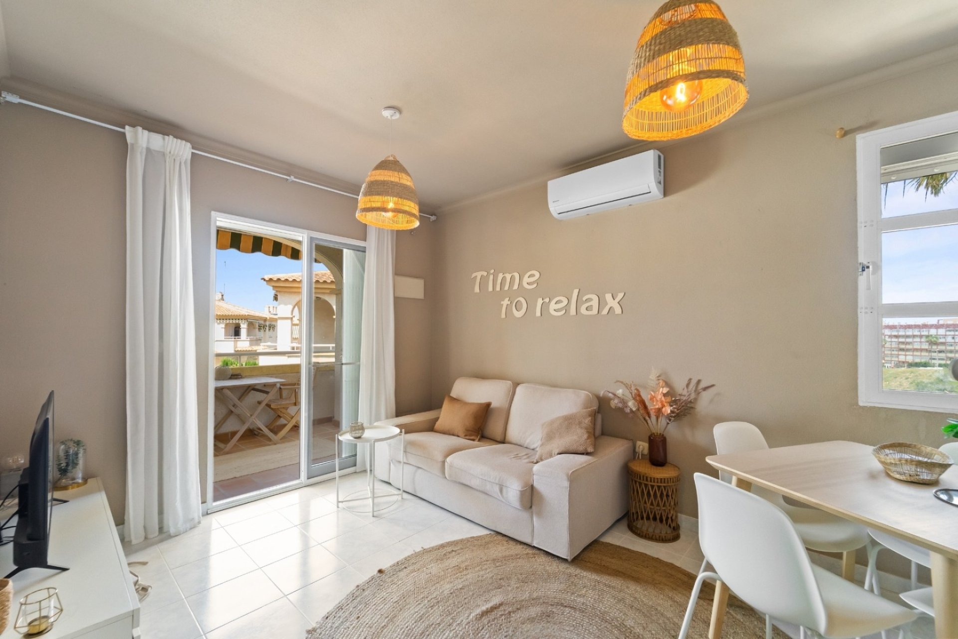 Apartamento con vistas al mar en Aguas Nuevas, Torrevieja