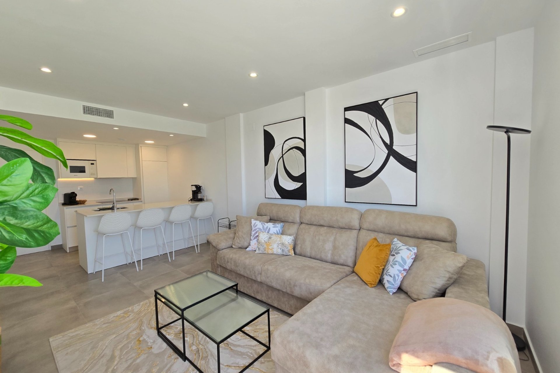 Apartamento de 2 dormitorios listo para entrar a vivir en Santa Rosalía, Costa Blanca