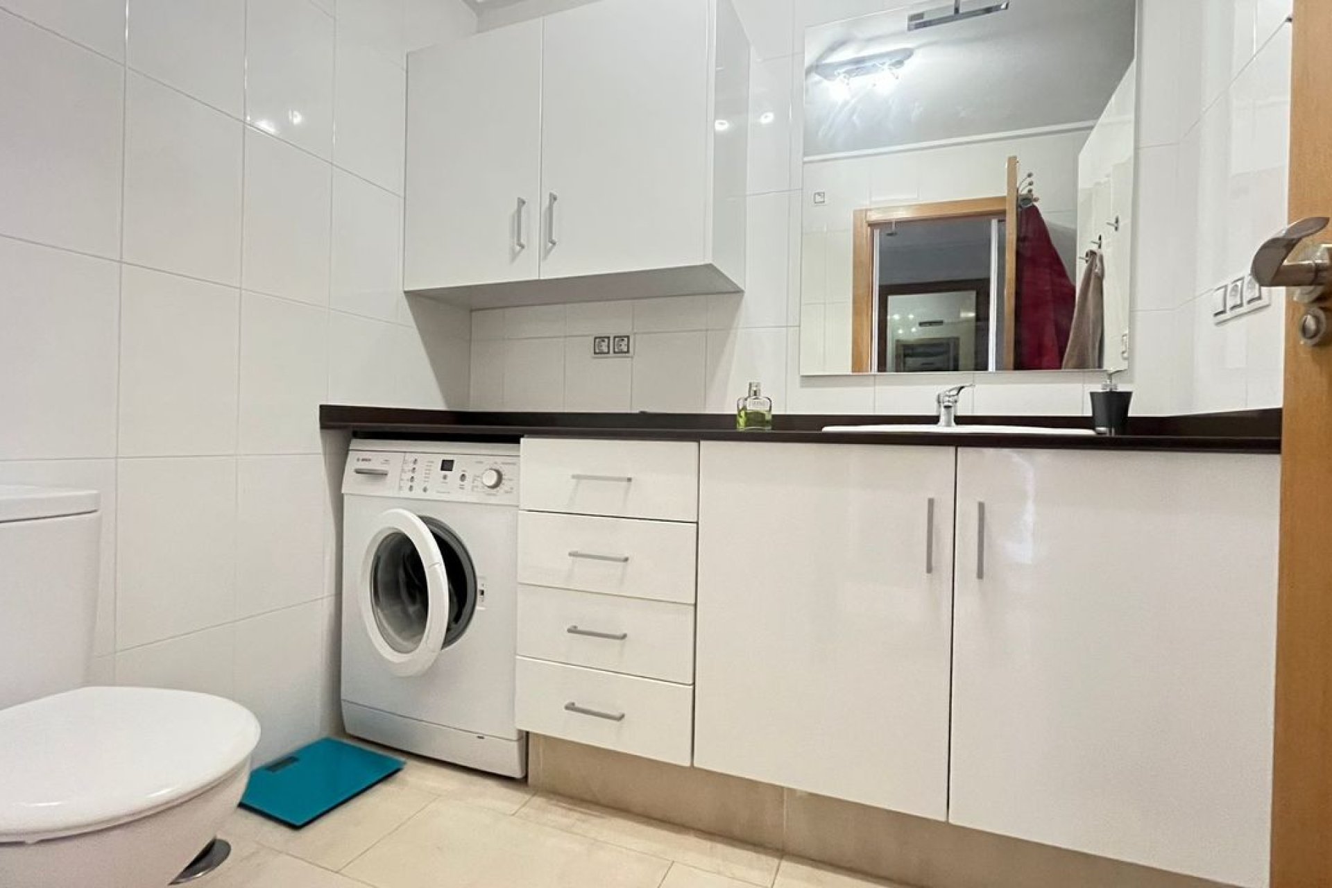 Apartamento de lujo de 3-4 dormitorios con amplia terraza y piscinas en Orihuela Costa