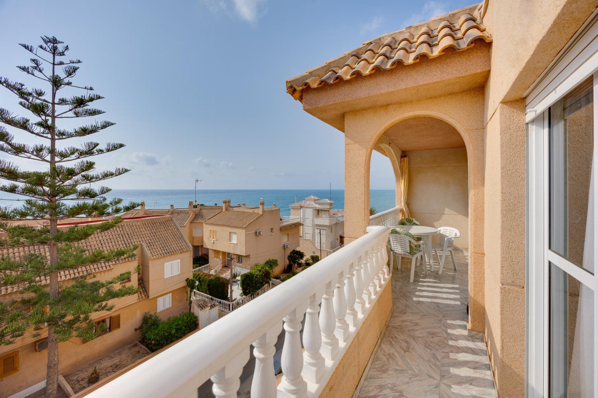 Apartamento en La Mata (Torrevieja) con vistas al mar