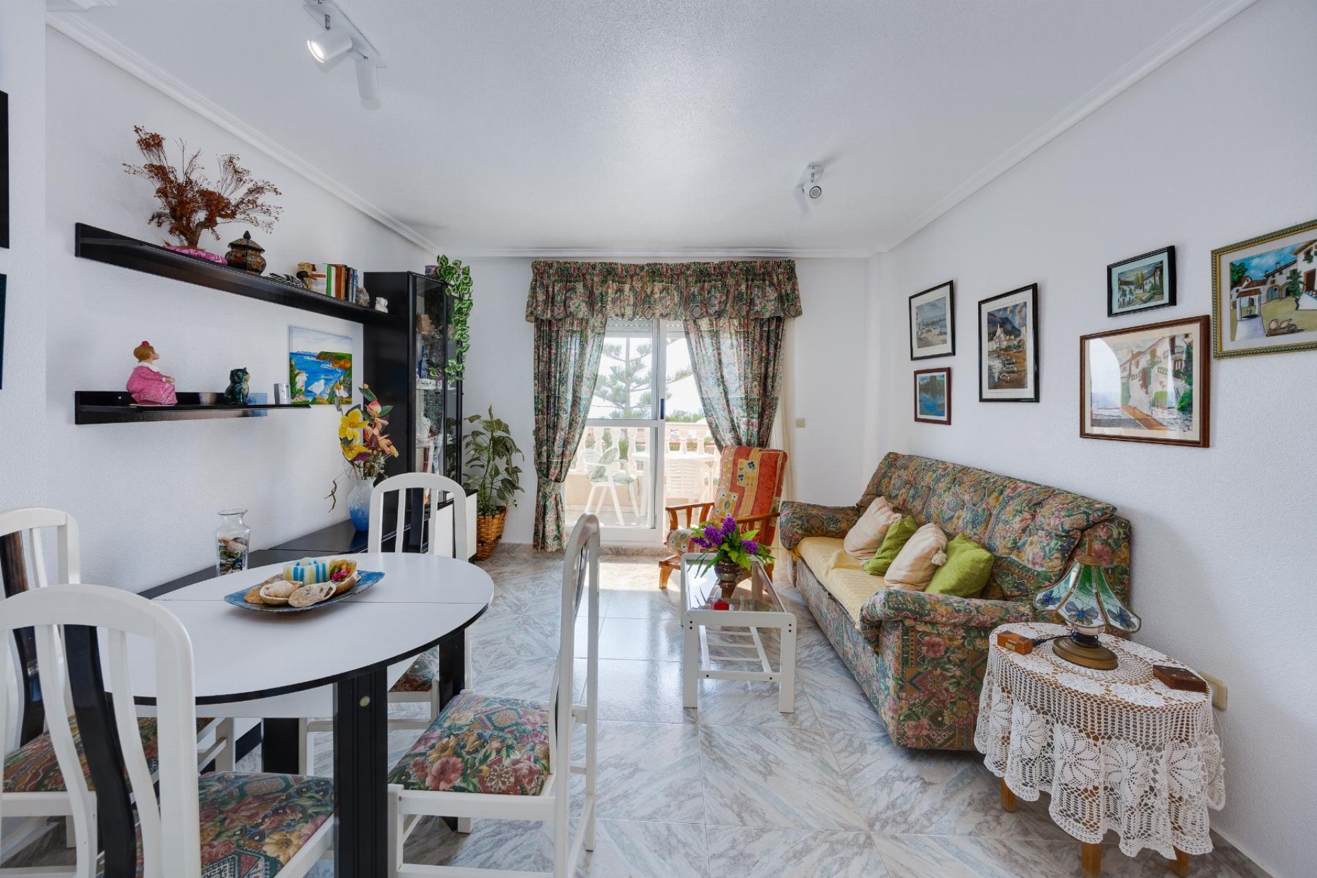 Apartamento en La Mata (Torrevieja) con vistas al mar