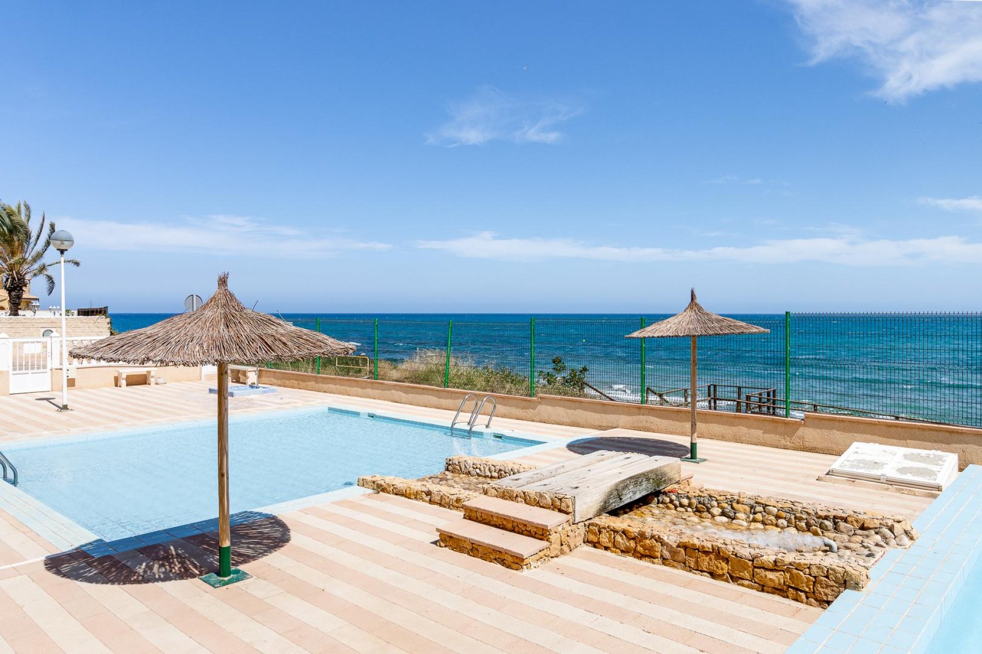 Apartamento en La Mata (Torrevieja) con vistas al mar