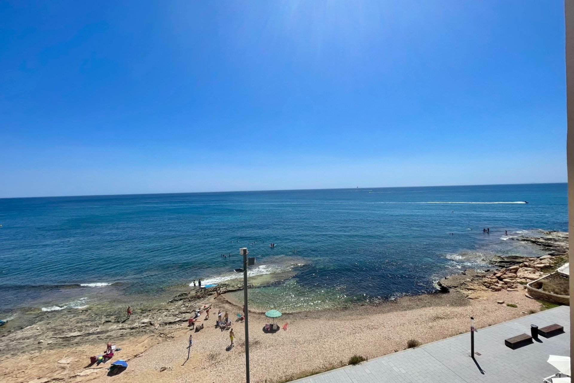 Apartamento frente al mar en Torrevieja con vistas al mar