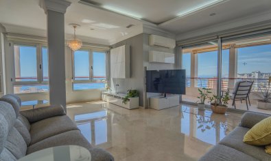 Apartamento / piso - Reventa - Benidorm -
                Benidorm