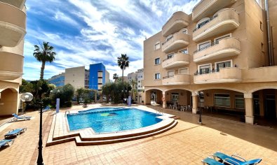 Apartamento / piso - Reventa - Cabo Roig -
                Cabo Roig