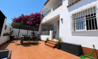 Apartamento / piso - Reventa - Cabo Roig -
                Cabo Roig