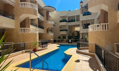 Apartamento / piso - Reventa - Jacarilla -
                Jacarilla