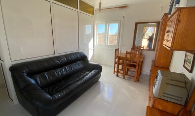 Apartamento / piso - Reventa - Los Alcazares -
                Los Alcazares