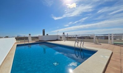 Apartamento / piso - Reventa - Los Montesinos * -
                Los Montesinos *