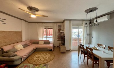 Apartamento / piso - Reventa - Los Montesinos -
                Los Montesinos