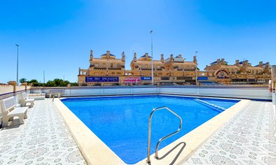 Apartamento / piso - Reventa - Orihuela Costa -
                La Zenia