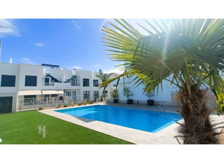 Apartamento / piso - Reventa -
            San Javier - HES-42191