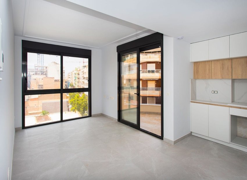 Apartamento / piso - Reventa -
            Torrevieja - MM-82608