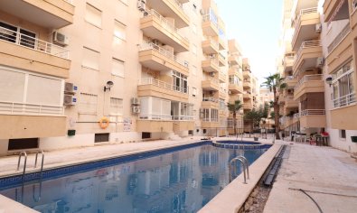 Apartamento / piso - Reventa - Torrevieja - Torrevieja