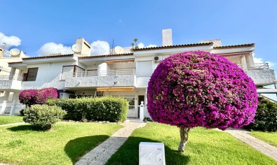 Apartamento / piso - Reventa - Villamartín -
                Villamartin