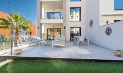 Apartment - Ground Floor - Resale - Orihuela Costa - Villamartín