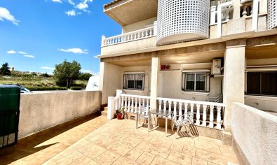 Apartment - Resale - Villamartín -
                Villamartin