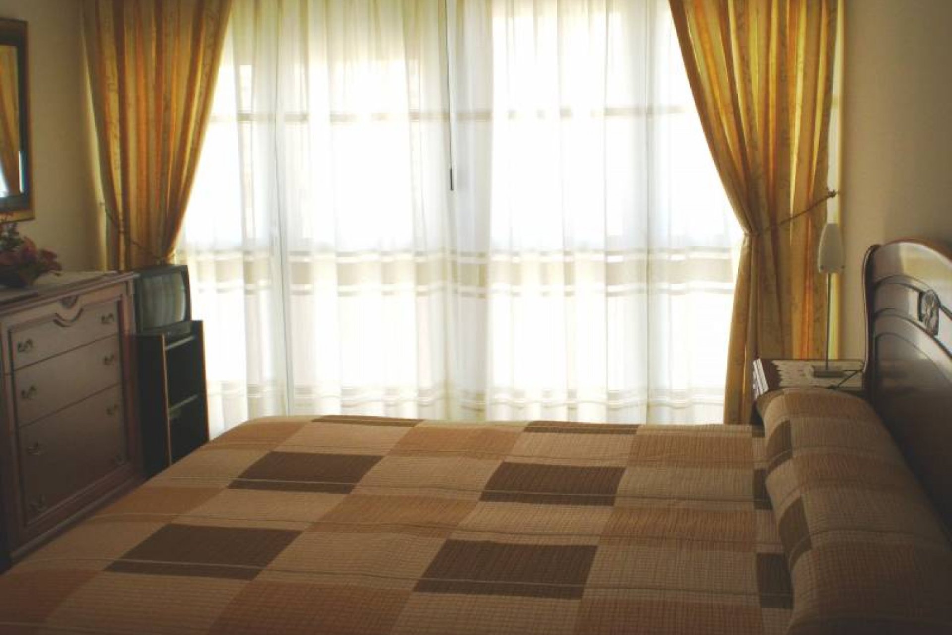 Apartment with sea view and terrace for sale on the Levante beach Benidorm