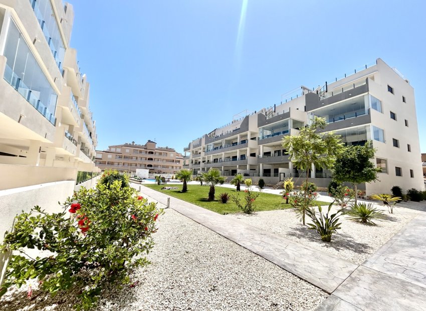 Appartement - Bestaande bouw -
            Orihuela Costa - CO-55328