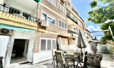 Appartement - Bestaande bouw - Orihuela Costa -
                La Zenia