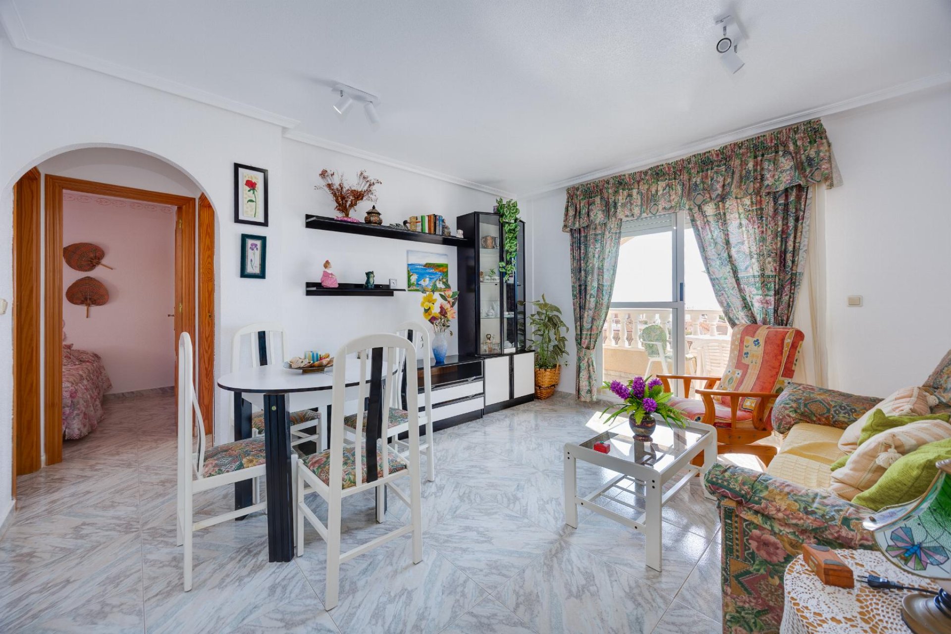 Appartement in La Mata Torrevieja met zeezicht