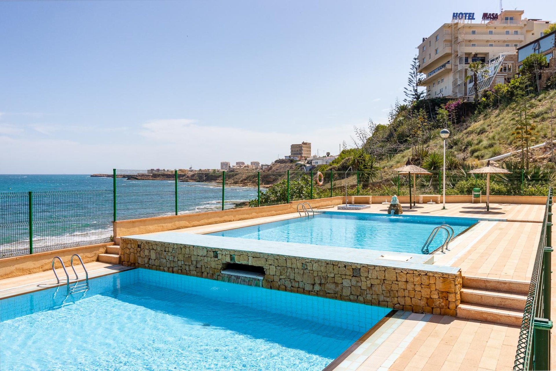 Appartement in La Mata Torrevieja met zeezicht