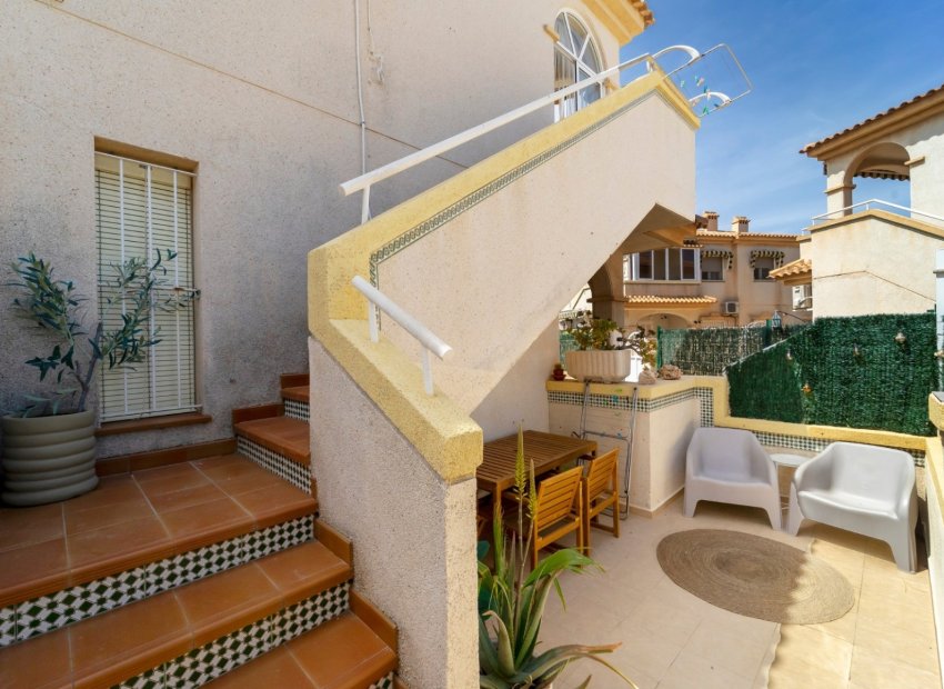 Appartement met zeezicht in Aguas Nuevas, Torrevieja 