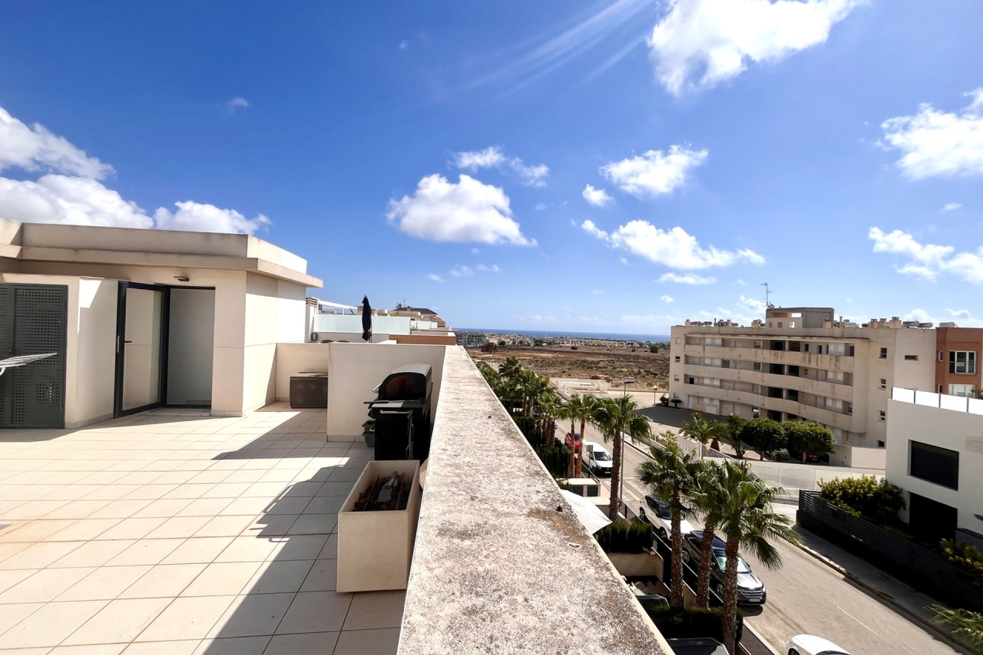 ﻿Ático de lujo con vistas al mar y 3 dormitorios en Los Dolses, Orihuela Costa