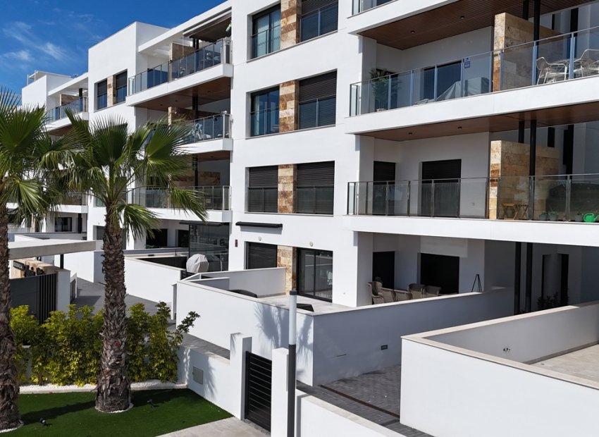 Ático - Reventa -
            La Zenia - CO-56319