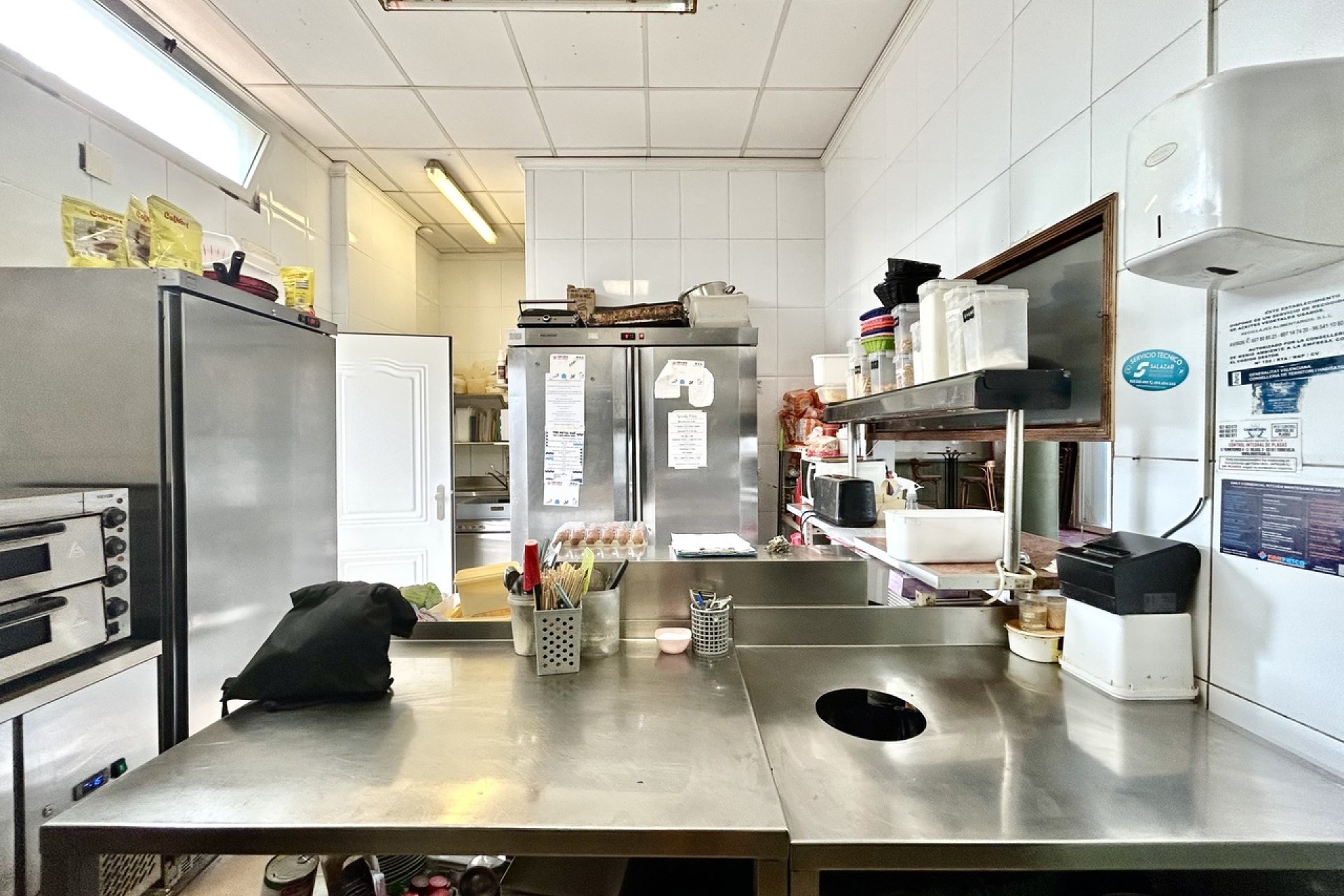 Bar and restaurant in Villamartín