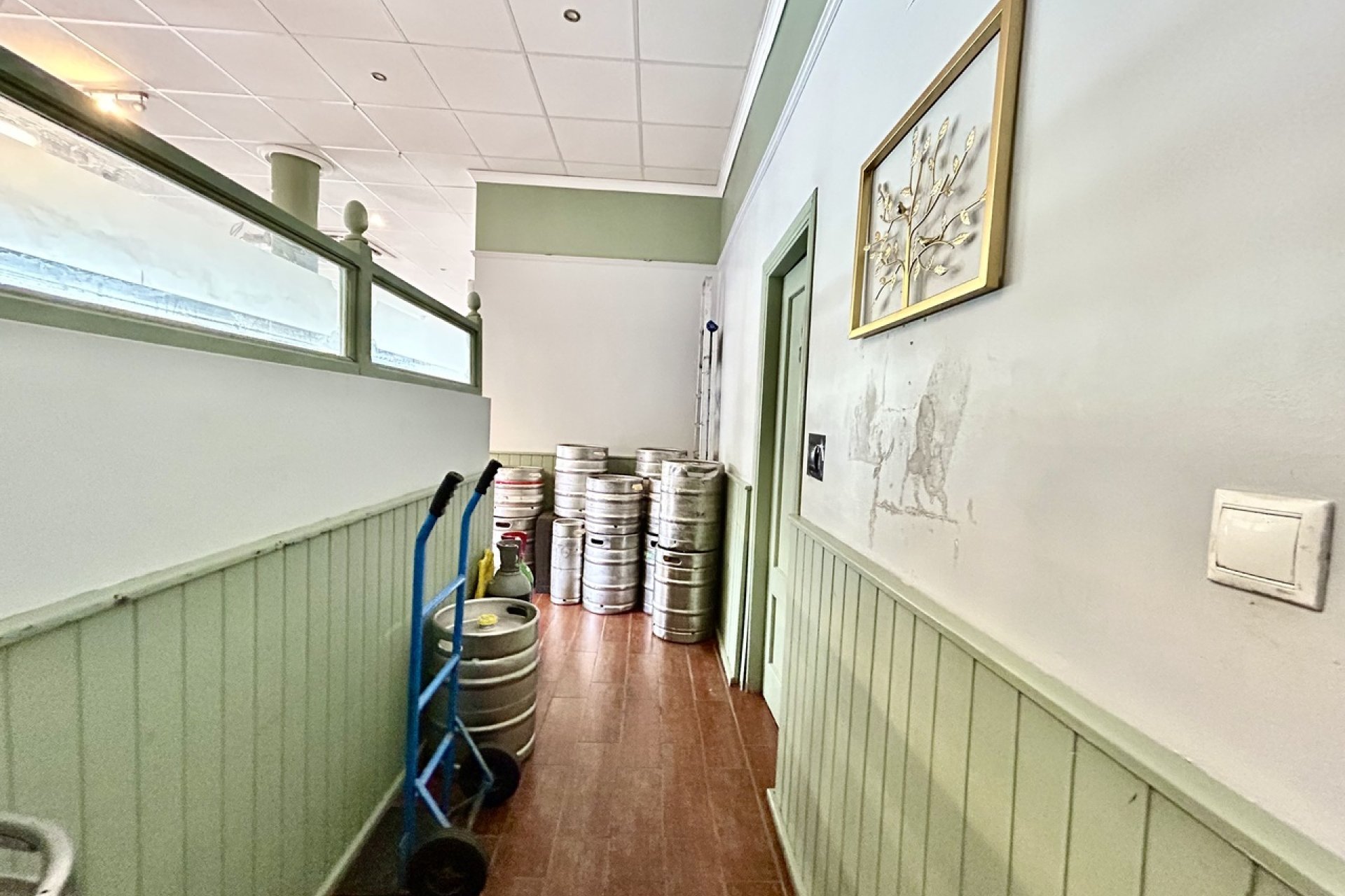 Bar and restaurant in Villamartín