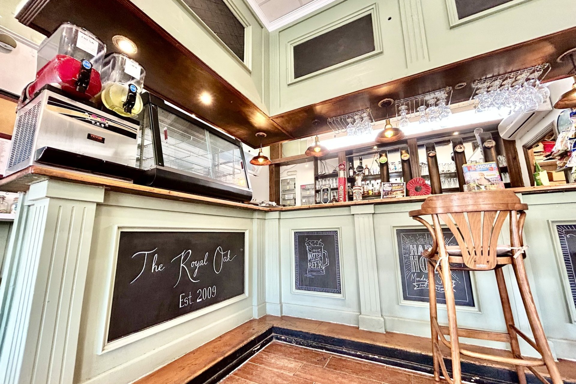 Bar en restaurant in Villamartín