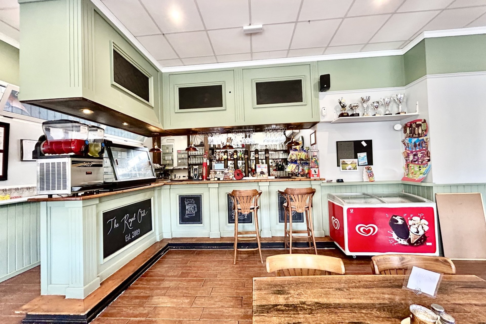 Bar en restaurant in Villamartín
