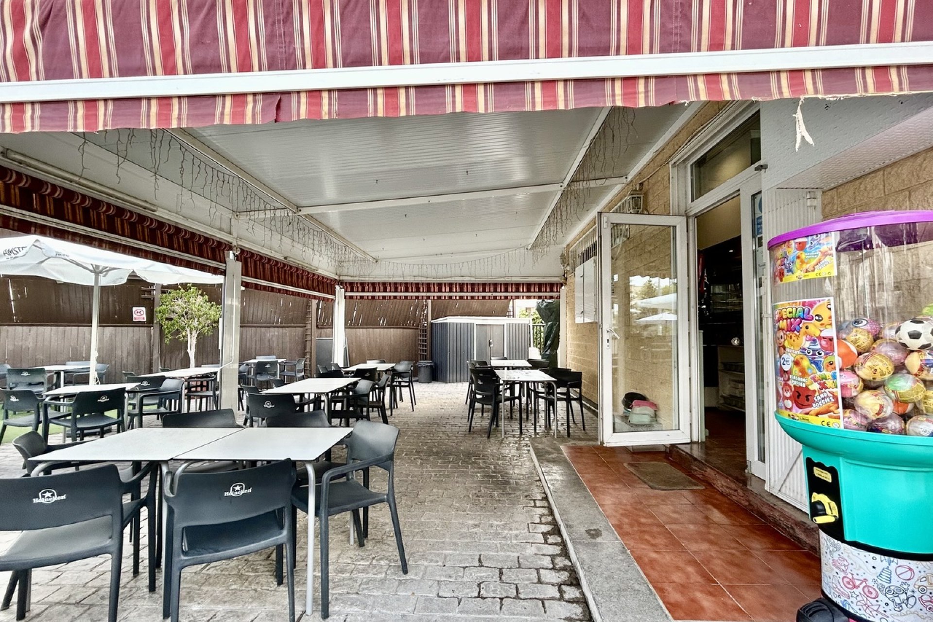 Bar en restaurant in Villamartín