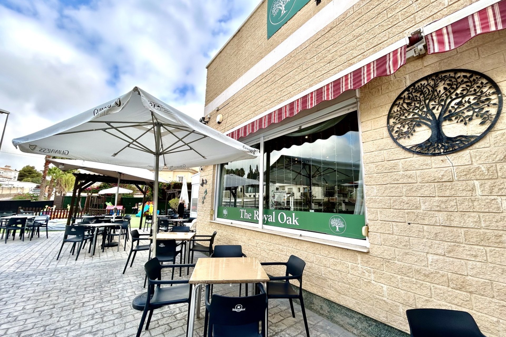 Bar y restaurante en Villamartín