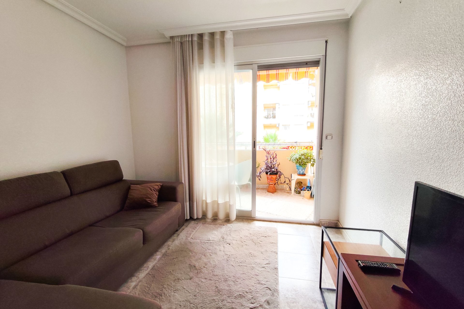 Beachfront apartment in Guardamar del Segura