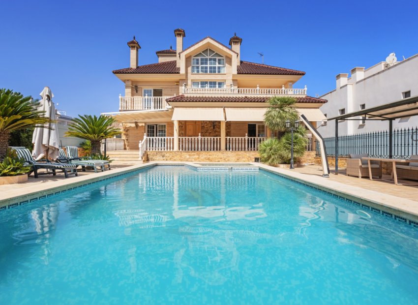 Bestaande bouw - 4. House - Detached Villa -
Torrevieja - La veleta