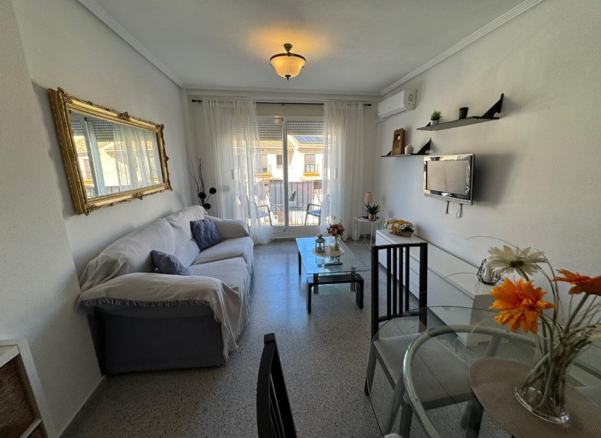 Bestaande bouw - Apartamento -
San Miguel de Salinas