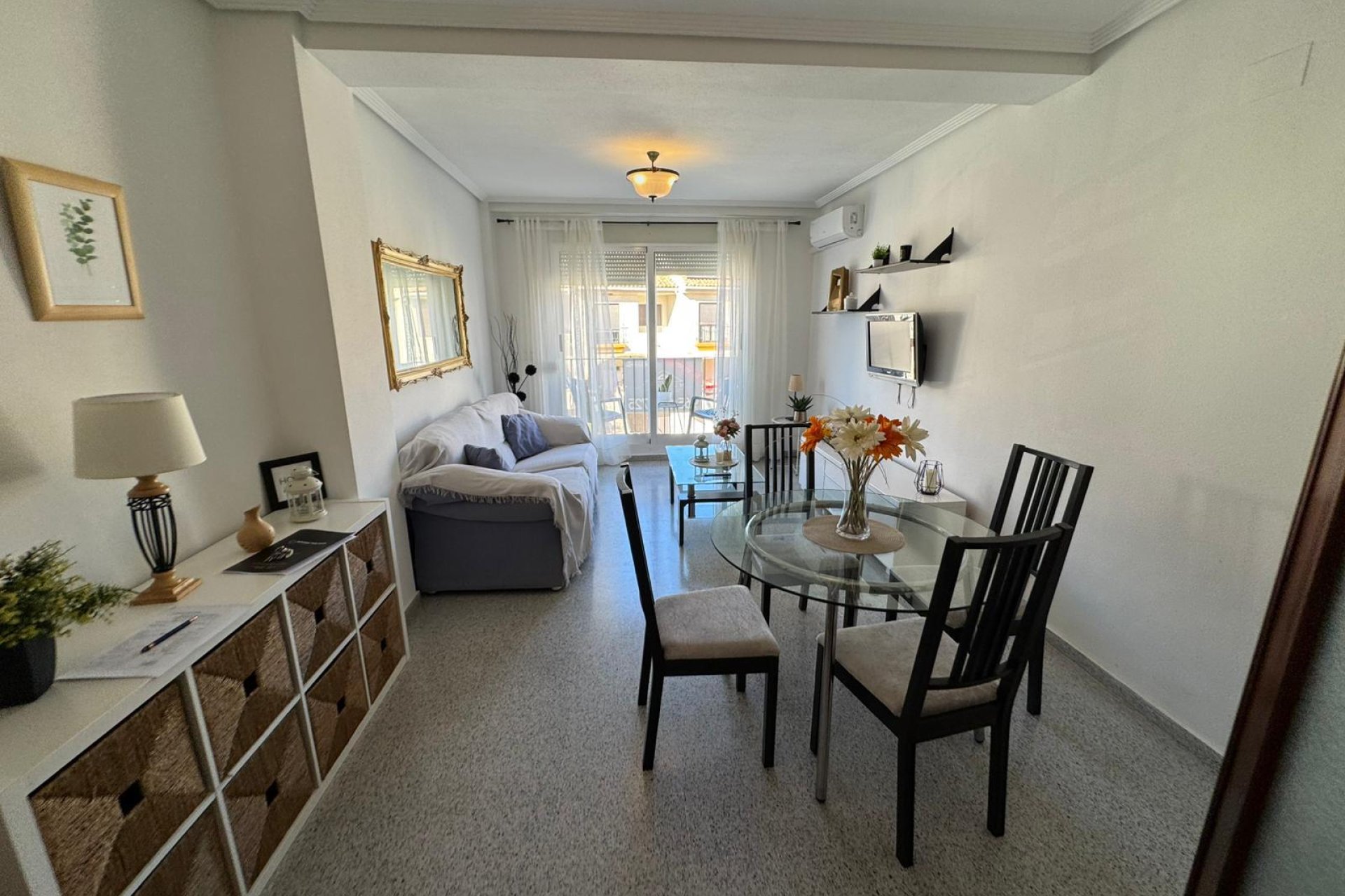 Bestaande bouw - Apartamento -
San Miguel de Salinas